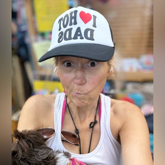 Meet your Posher, Dana - Picture 14 of 16